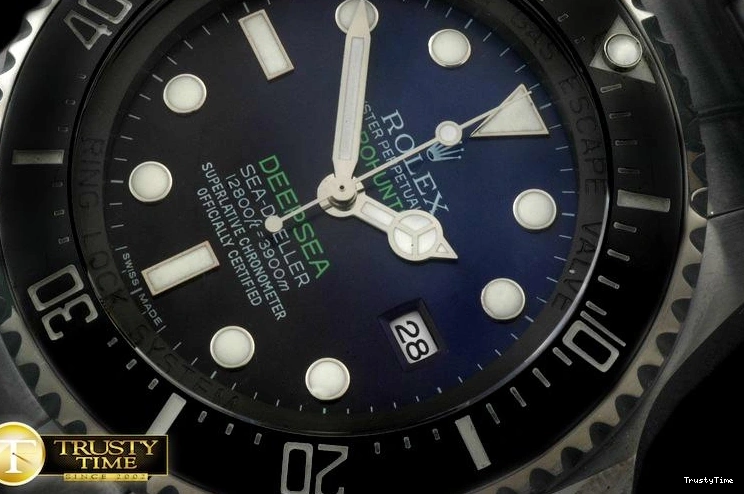 0705 ROLSD048A – Deep Sea Blue Dweller Packable 1003